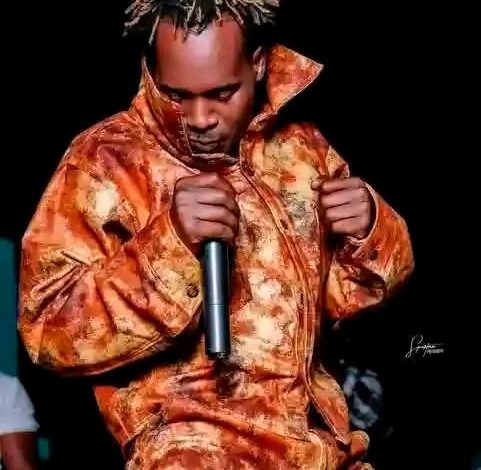 Y Celeb ft Jay Dollar – Osayenda