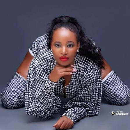 Pretty Banks – Akinkubira